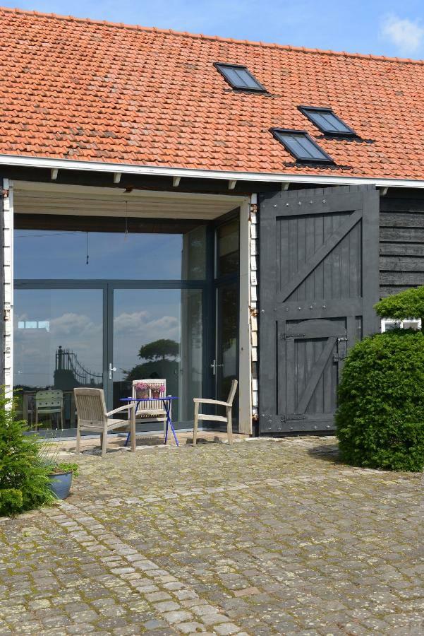 Historische Boerderij Familiekamer Heinkenszand Bagian luar foto