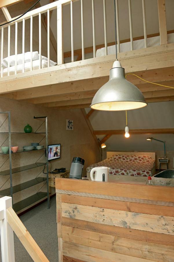 Historische Boerderij Familiekamer Heinkenszand Bagian luar foto
